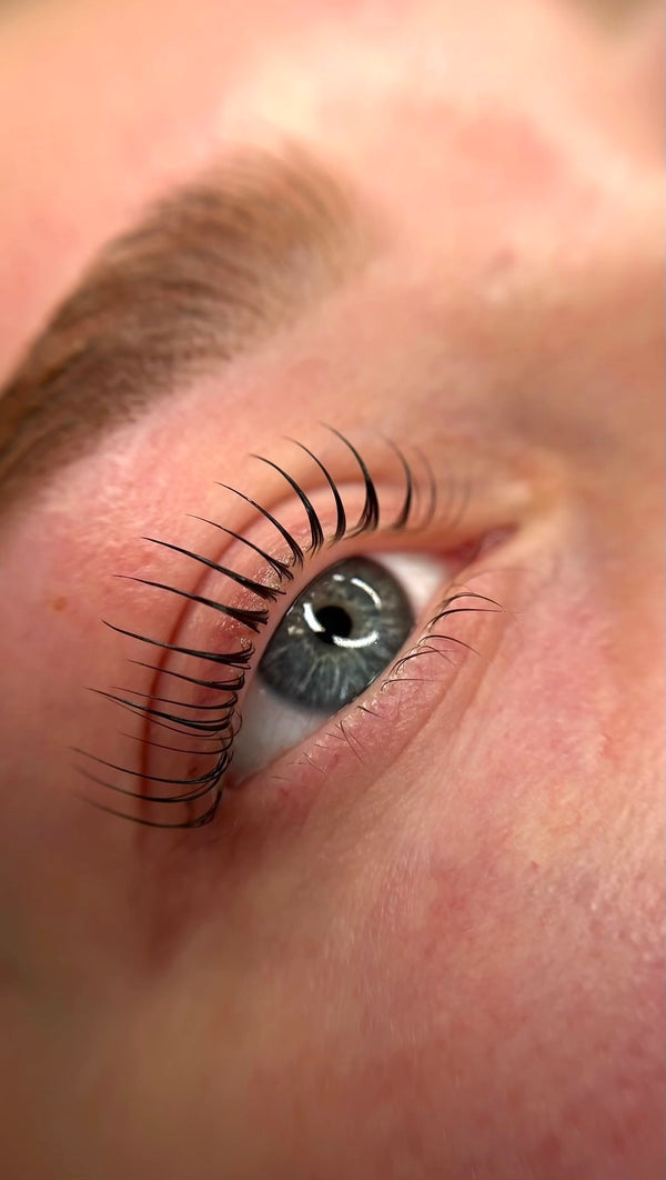 Korean lashlift